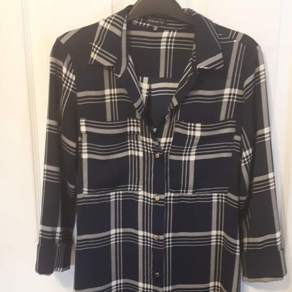 DYNAMITE DRESS. Size XS - Picture 2 of 5